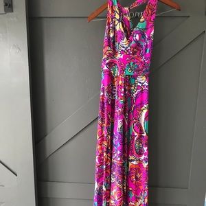 Bright Stand Out Patterned Maxi Dress!